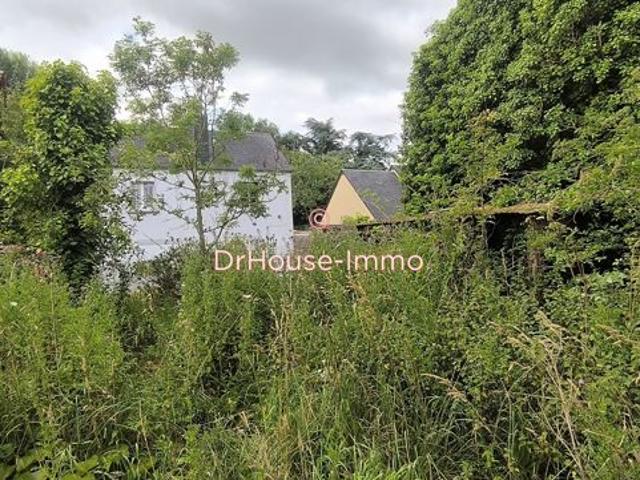 Opportunité d'investissement à Sainte Mère Église: Maison à rénover ou à démolir