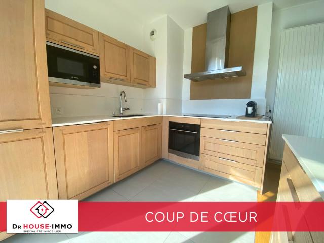 Opportunité LYON 2 CONFLUENCE: Appartement haut de gamme 93m² NEUF MEUBLÉ 4 Pièces avec TERRASSE