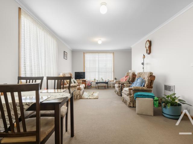 Opportunity Awaits in Youngtown – A Perfect Fit for Downsizers, First Home Buyers, and Investors
