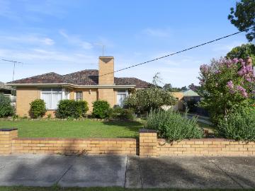 Whittlesea, Nillumbik, Victoria - Garden