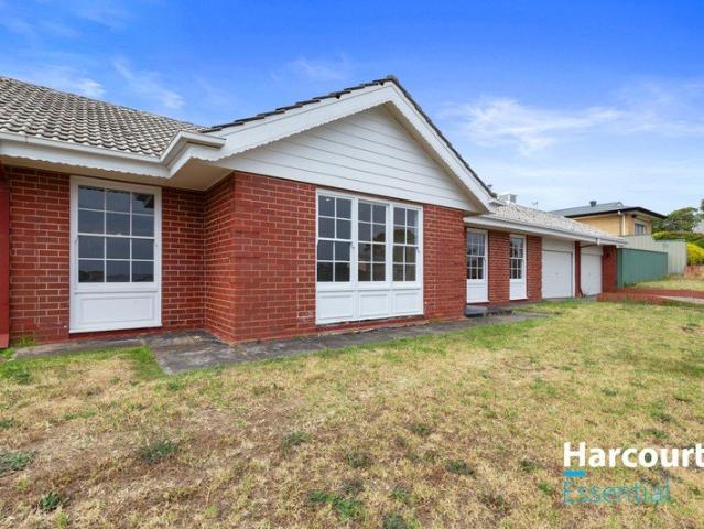 Opportunity Knocks in Hackham