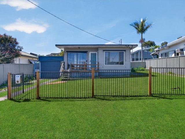 Opportunity, Location & Endless Potential in the Heart of Killarney Vale