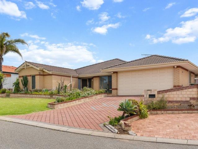 Opportunity not be missed Commanding elevated position with room for the family to sprawl out