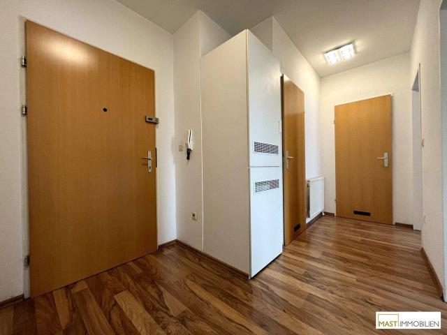 Optimal aufgeteilte 2 Zimmer Wohnung inkl. Einbauküche