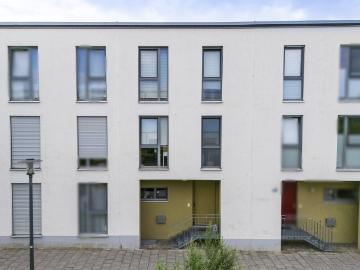 Optimal für Familien! Großzügiges Reihenmittelhaus mit Dachterrasse und TG Einzelstellplatz