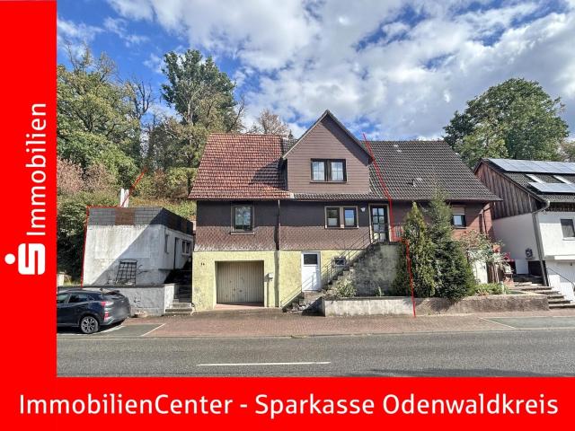 Optimal für Hand und Heimwerker Renovierungsbedürftige DHH mit schöner Dachterrasse und Garten