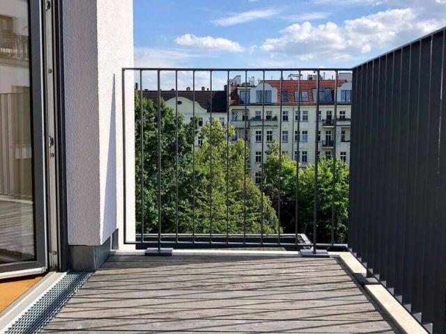 Optimal & helle geschnittene 3 Zi. Whg. mit großem Balkon, Kochinsel und hochwertiger EBK