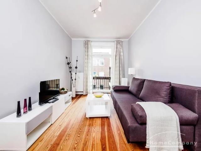 Optimum temporary home for businesspeople in the city center with wifi