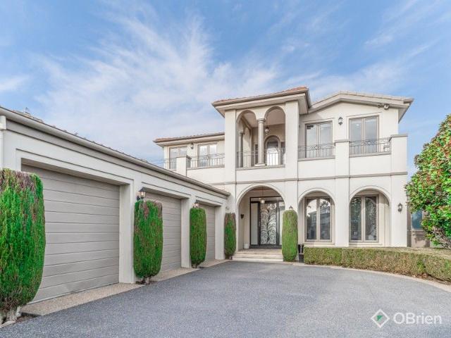 Opulent Grandeur of Mediterranean Style