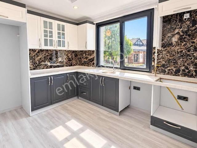 Orman Ve Deniz Yakınında, Bahçeli Ve Teraslı 2+1 Kiralık Daire