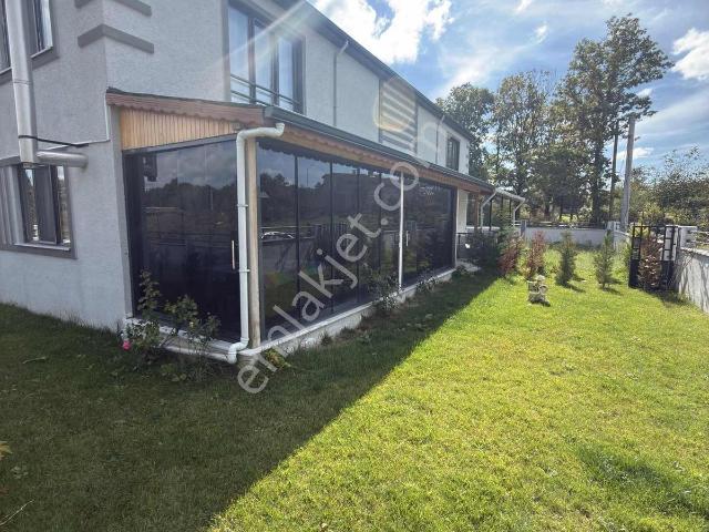 Orman Manzaralı Denize 10dk 3+1 192 M² Lüks Villa