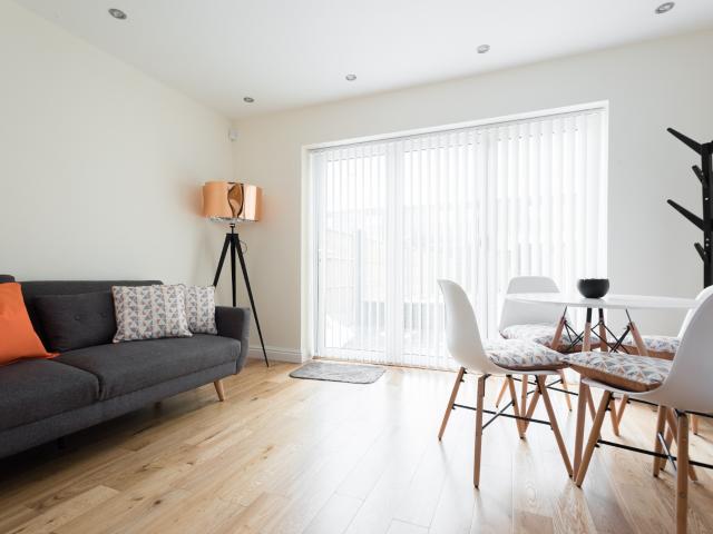 Ormiston Grove, London, W12