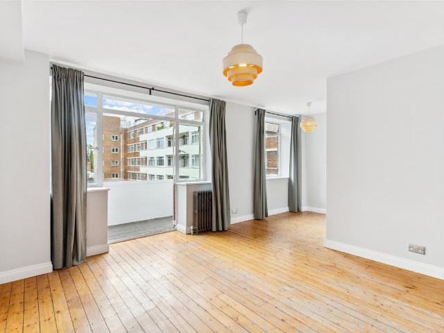 Ormonde Court, 364 Upper Richmond Road SW15, 2 bed flat to rent, £2,300 pcm | PrimeLocation