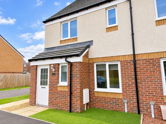 Ormonde Wynd, Larkhall ML9, 3 bed end terrace house to rent, £1,200 pcm | PrimeLocation