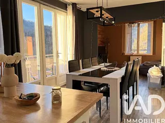 Ornans 25290 Achat / Vente appartement 3 pièces t3 au dernier étage parking