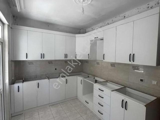 Örnek Mah 3+1 Kiralık Daire Yeni Mutfak