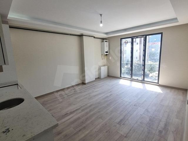 ÖRNEK MAHALLESİNDE KİRALIK SIFIR 1+1 ARA KAT DAİRE