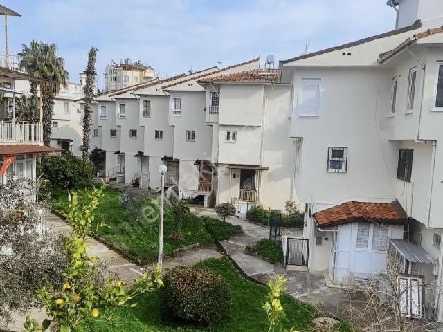 Örnekköy Sitesinde Özel Plajlı 1+1 Kiralık Eşyalı Daire