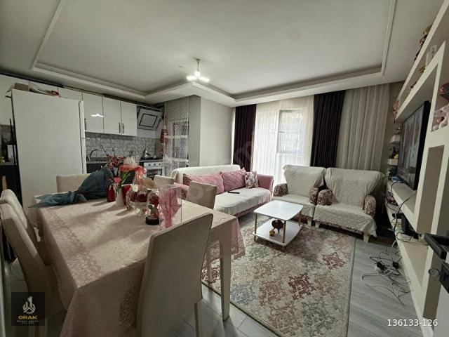 ORAK GAYRİMENKUL'DEN SİTE İÇERİSİNDE FUL YAPILI A. MUTFAKLI 2+1