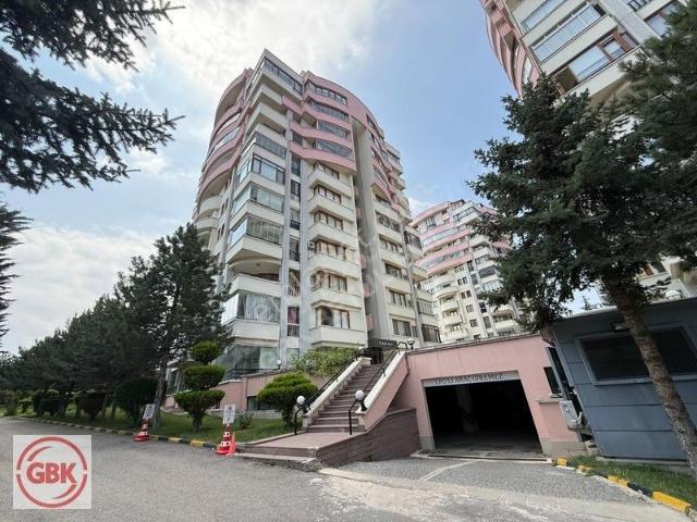 Oran Funda Beyazevlerde Orman Cephe Teraslı 448 M² 5+1 Dubelks