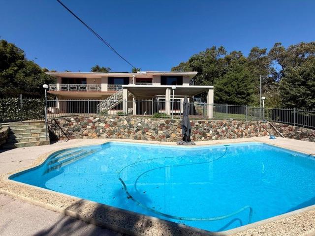 ORANGE VALLEY FAMILY ENTERTAINER & MULTI GENERATIONAL