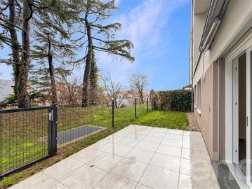 Orbe prächtige Wohnung mit Garten