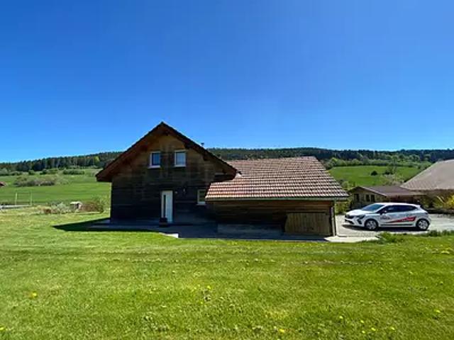 Fournets Luisans 25390 Achat / Vente maison 4 pièces t4 au dernier étage