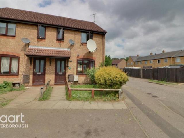 Orchard Mews, Peterborough 3 bed semi detached house to rent £1,075 pcm £248 pw