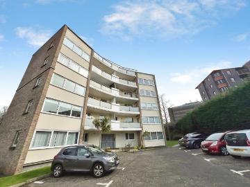 Orchard Brae Gardens, Edinburgh, EH4 2 bed flat to rent £1,195 pcm £276 pw