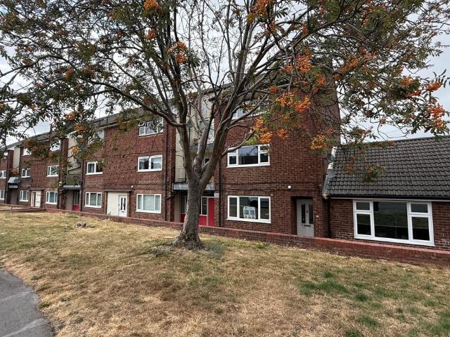 Orchard Flatts Crescent, Rotherham S61, 2 bed property to rent, £750 pcm | PrimeLocation