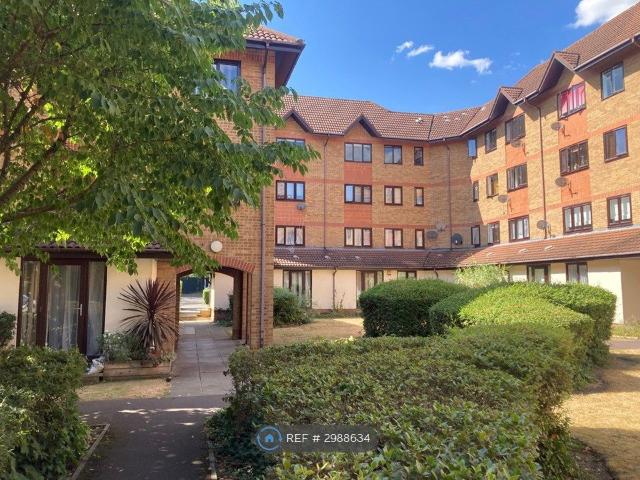 Orchard Grove, London SE20, 2 bed flat to rent, £1,900 pcm | PrimeLocation