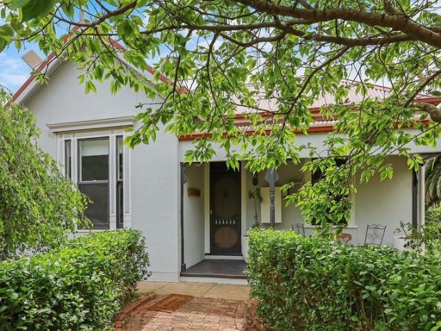 Inspection by Registration Orchard Lifestyle on 6 Acres with Flexible Family Living
