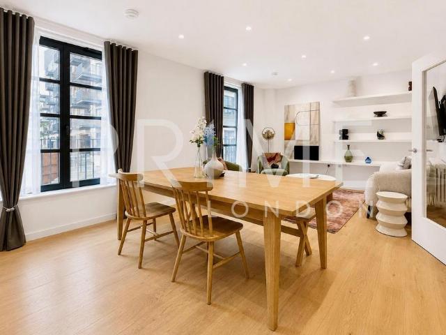 Orchard Place, Goodluck Hope, London 3 bed house to rent £5,950 pcm £1,373 pw