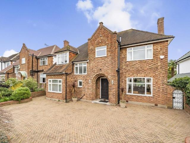 Orchard Rise, Kingston Upon Thames, KT2 5 bed house to rent £5,895 pcm £1,360 pw