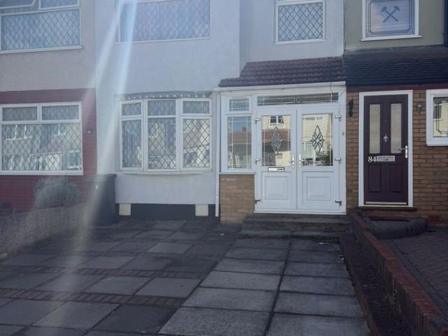 Orchard Road, Dagenham RM10, 3 bed terraced house to rent, £2,200 pcm | PrimeLocation