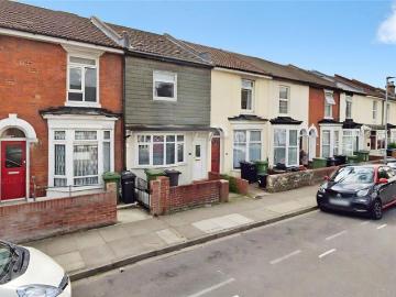 Orchard Road, Hampshire PO4 5 bed house to rent £2,915 pcm £673 pw