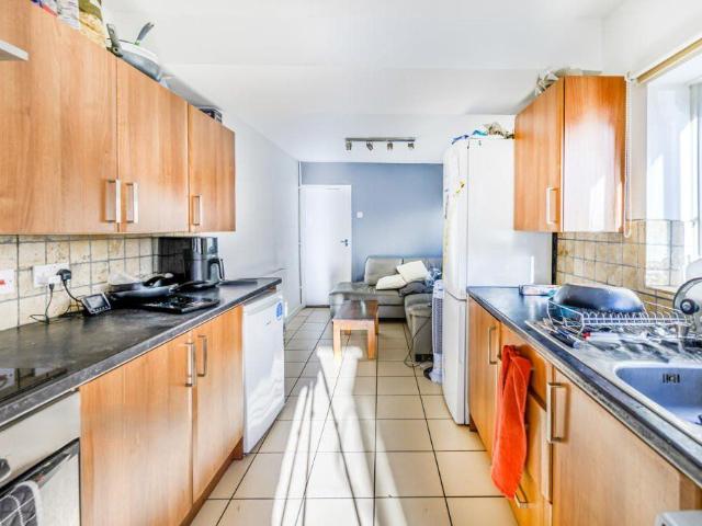 Orchard Road, Southsea, Hampshire PO4, 5 bed shared accommodation to rent, £2,900 pcm | PrimeLocation