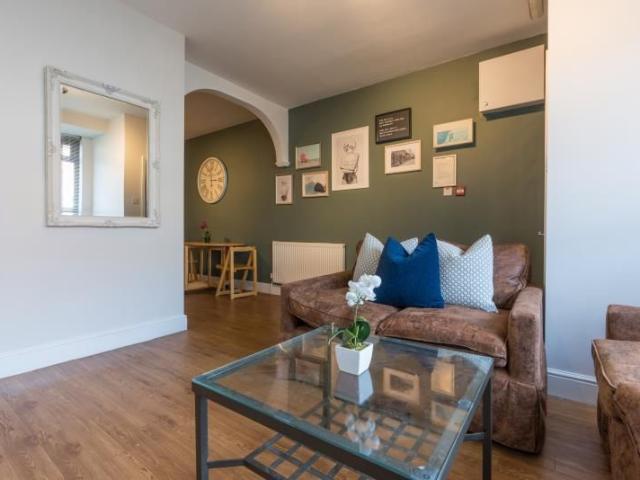 Orchard Road, Portsmouth PO4, 6 bed terraced house to rent, £624 pppm | PrimeLocation