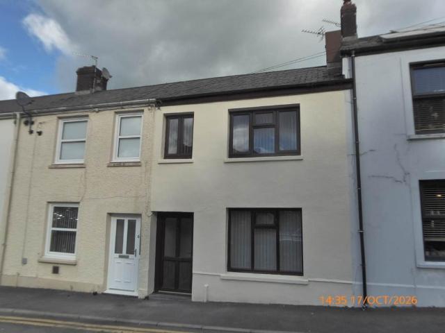 Orchard St, Carmarthen, 3 bed house to rent £950 pcm £219 pw