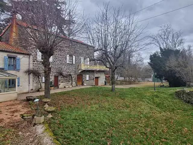 Orcines 63870 Achat / Vente maison 9 pièces t9