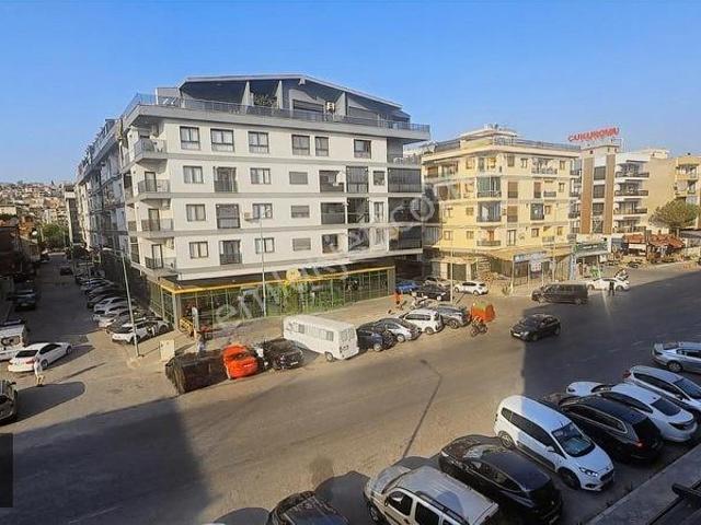 Ordu Bulvarında Cadde Üzerinde 3+1 Önü Açık