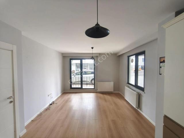 Ordu Cumhuriyet Mahallesi Deniz Tarafı Geniş 1+1 Kiralık Daire