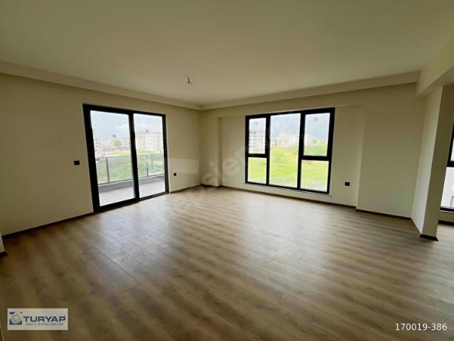 ORDU CUMHURİYET MAHALLESİ SİTEİÇİ MODERN SIFIR SATILIK 3+1 DAİRE