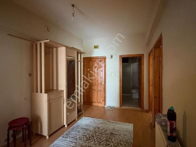 Ordu Hekimoğlu Emlak'tan Yenimahallede Eşyalı Kiralık Daire