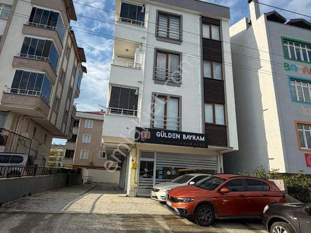 Ordu Hekimoğlu Emlak'tan Cumhuriyet Mh Satılık Geniş 1+1 Daire