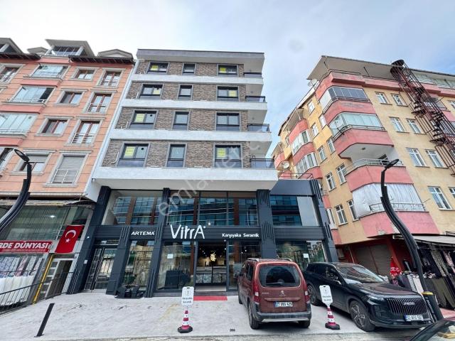 Ordu'nun Merkezinde Belediye Karşısında Sıfır Lüx 1+1 Ofis Daire