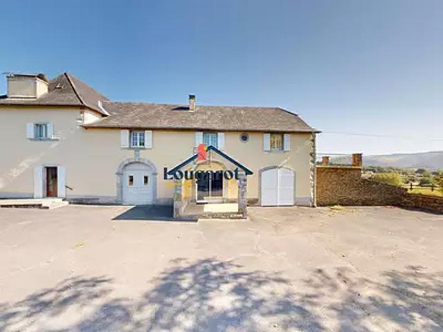 Mauléon Licharre 64130 Achat / Vente maison 12 pièces t12 terrasse cave