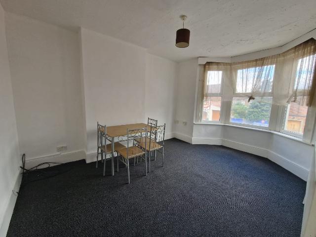 Ordnance Road, Enfield EN3, 2 bed flat to rent, £1,650 pcm | PrimeLocation