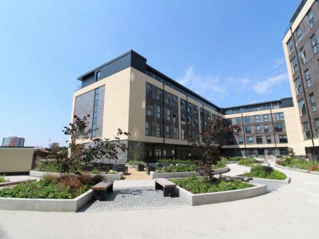 Ordsall Lane, Salford M5 2 bed apartment to rent £1,275 pcm £294 pw