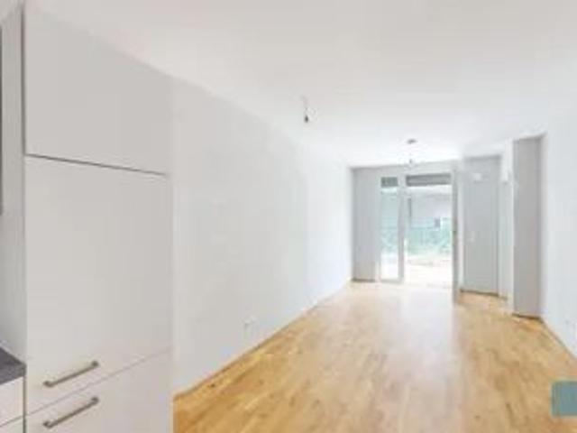 orea | Ruhige 2 Zimmer Gartenwohnung mit Terrasse im 22. Bezirk | Smart besichtigen · Online anmieten